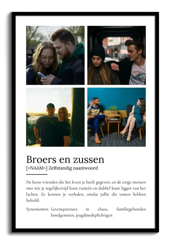 Fotocollage met vier foto's van broer en zus boven een definitie in woordenboekstijl, in een zwarte lijst
