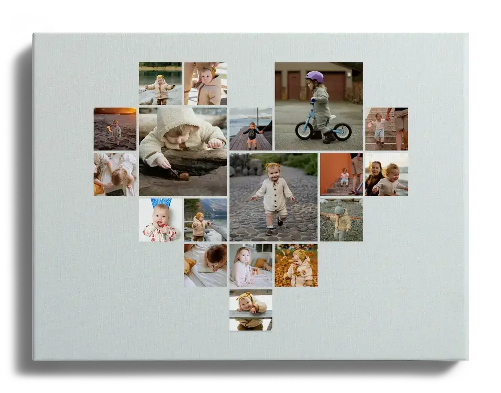 Fotocollage op canvas met kinderfoto’s in hartvorm op een lichte ondergrond, getoond tegen zwart