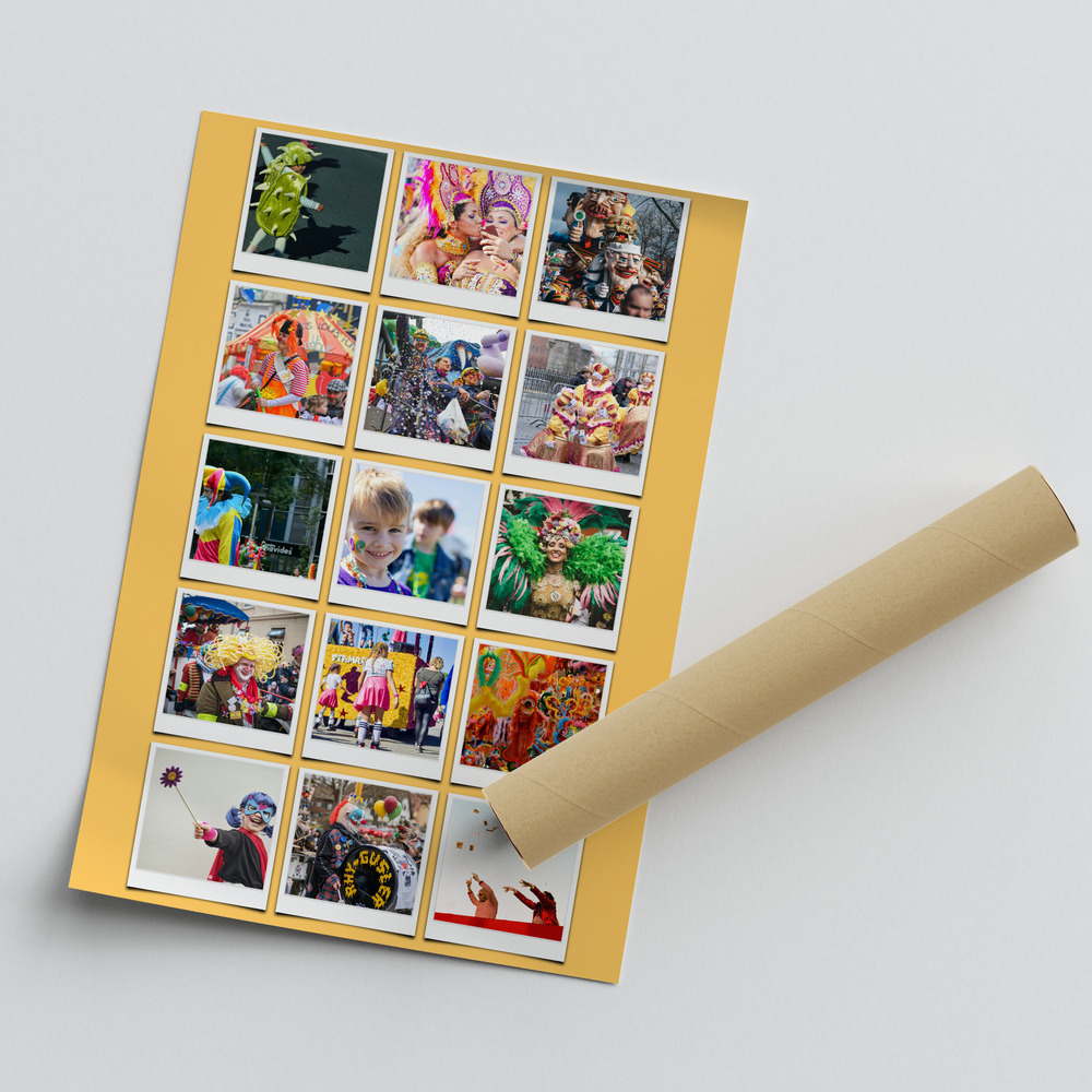 Carnavalscollage als poster met 15 foto's in polaroidstijl op een gele achtergrond, naast een verzendkoker