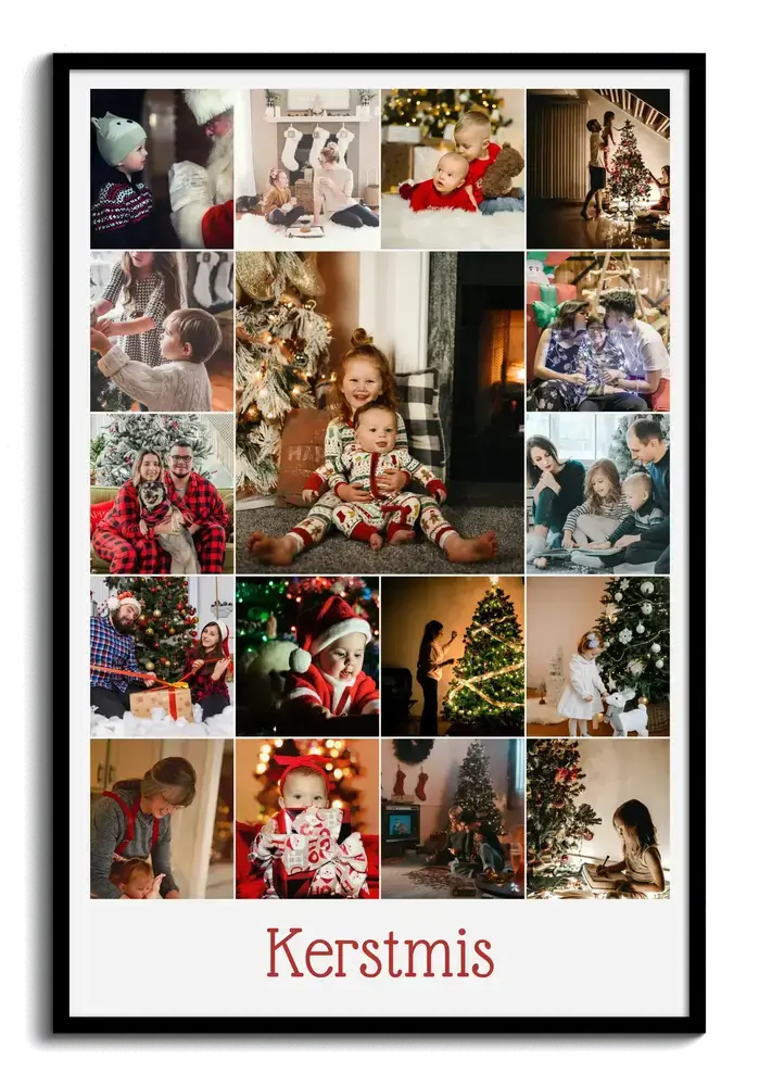 Kerstfotocollage in een zwarte lijst, met kinderfoto’s rond een grote middenfoto en een rood opschrift onderaan